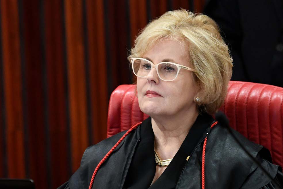 Relatora vota pela inexigibilidade da contribuição social destinada ao Sebrae, Apex e ABDI
