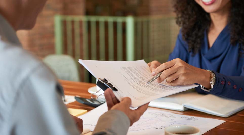 PARA O TRIBUNAL SUPERIOR DO TRABALHO, CERTIDÃO DE ANTECEDENTES PODE SER EXIGIDA PARA A ADMISSÃO.