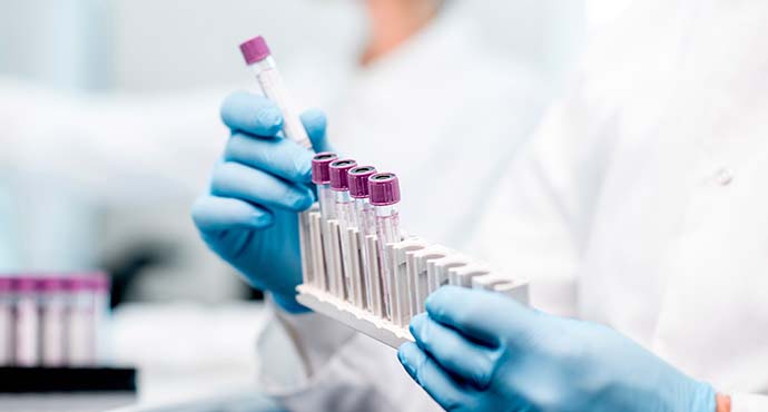 Laboratório de análises clínicas pagará indenização por câmera de vigilância em vestiário feminino