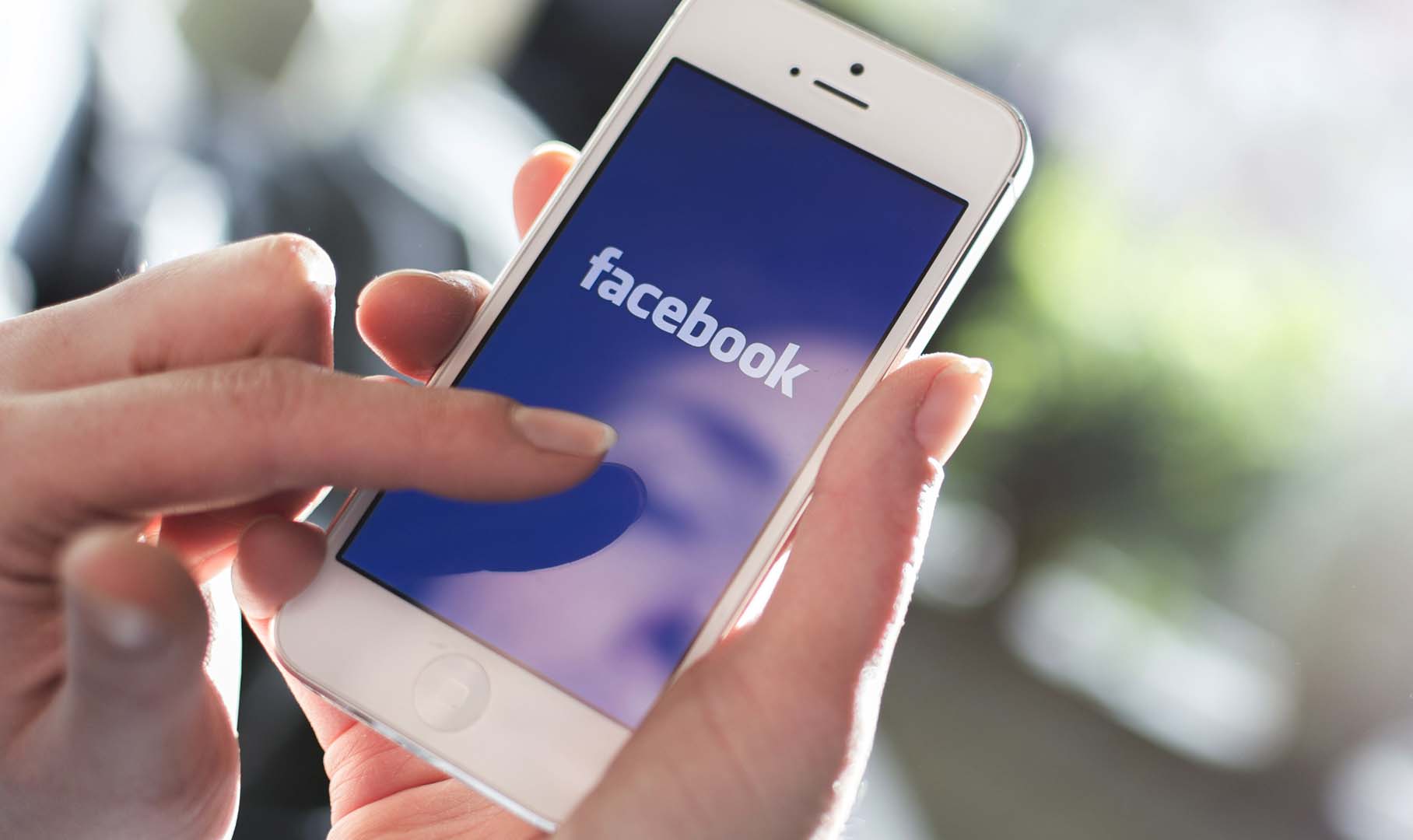 Facebook é condenado por demora no bloqueio de WhatsApp clonado