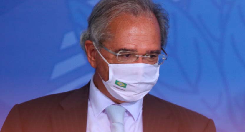 Novo Bolsa Família deve ser bancado por taxação de dividendo, diz Guedes