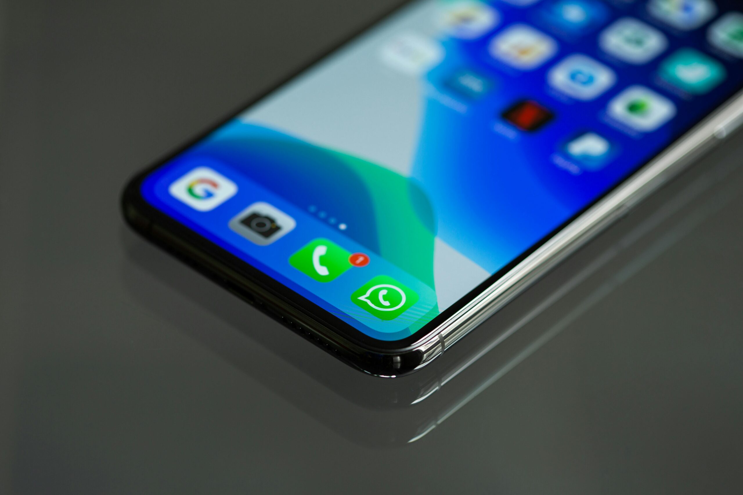 Juiz ameaça bloquear WhatsApp no Brasil caso Meta não cumpra decisão judicial