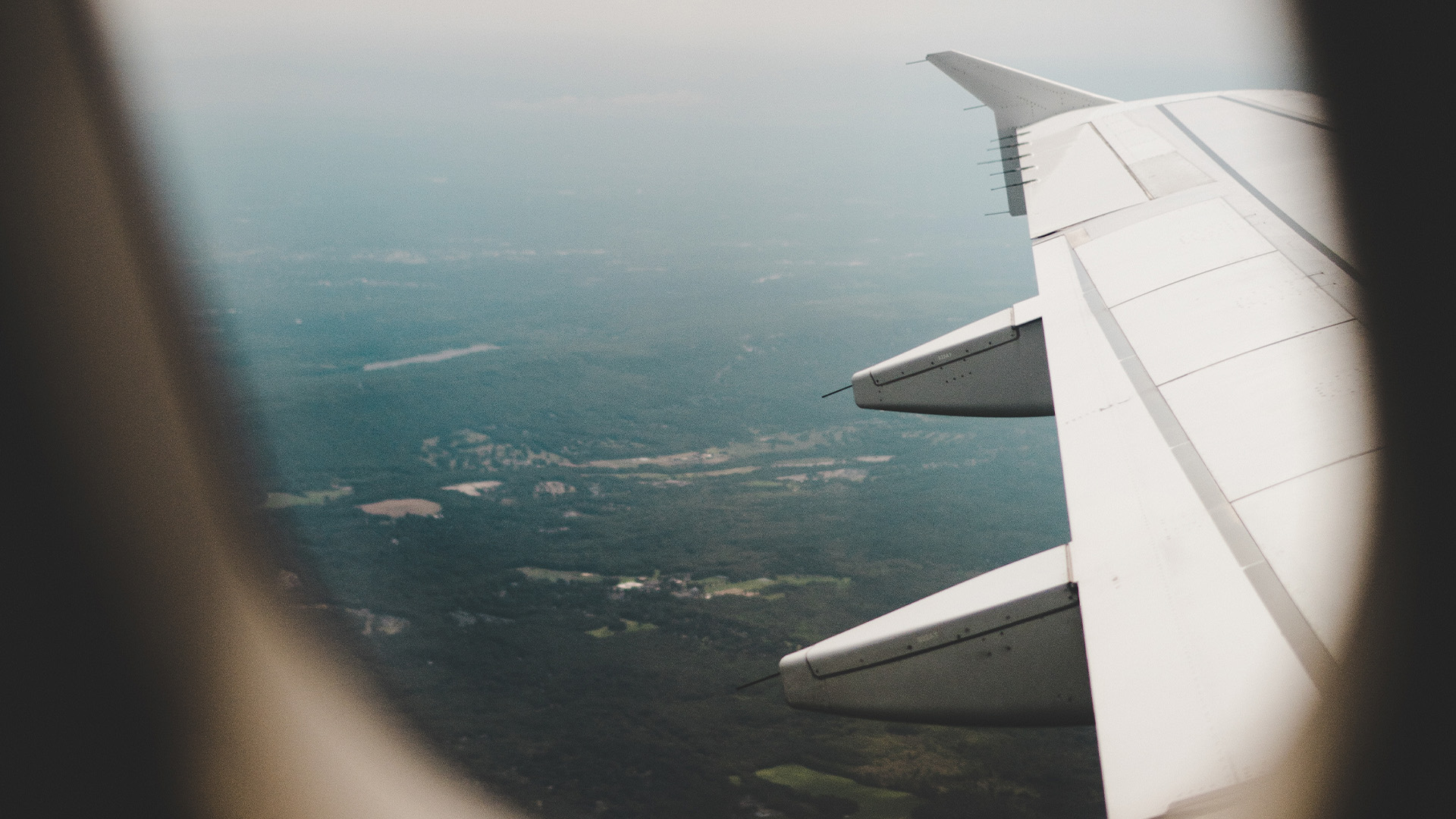A Responsabilidade Civil das Companhias Aéreas e os Direitos dos Consumidores no Transporte Aéreo
