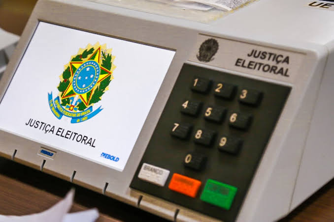 TRABALHO EM DIA DE ELEIÇÕES: JORNADA, AUSÊNCIAS E OBRIGAÇÕES DO EMPREGADOR
