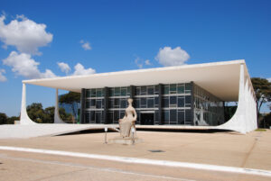 STF DECIDE A FAVOR DAS EMPRESAS: BENEFÍCIOS FISCAIS DE ICMS NÃO PODEM SOFRER COBRANÇA DE PIS E COFINS
